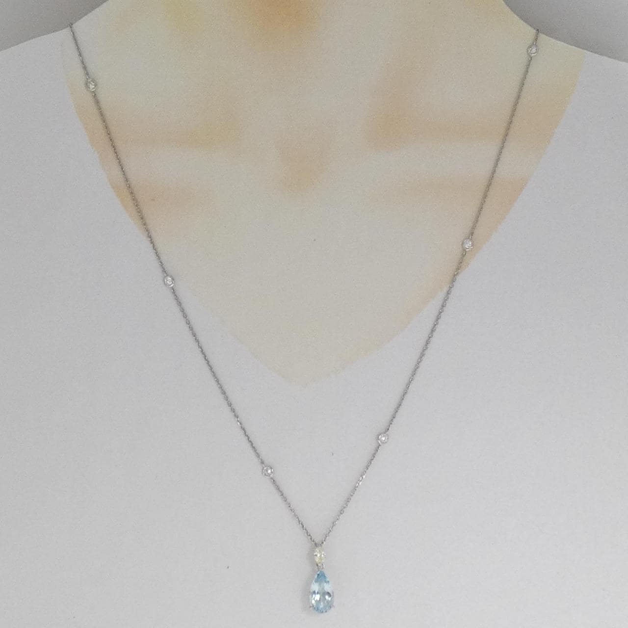 PT900/PT850 アクアマリン ネックレス 2.95CT