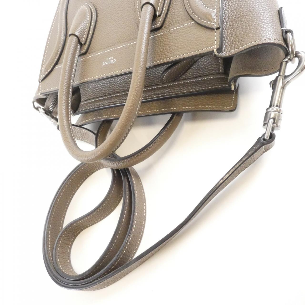 セリーヌ ラゲージ ナノ ショッパー 189243DRU バッグ