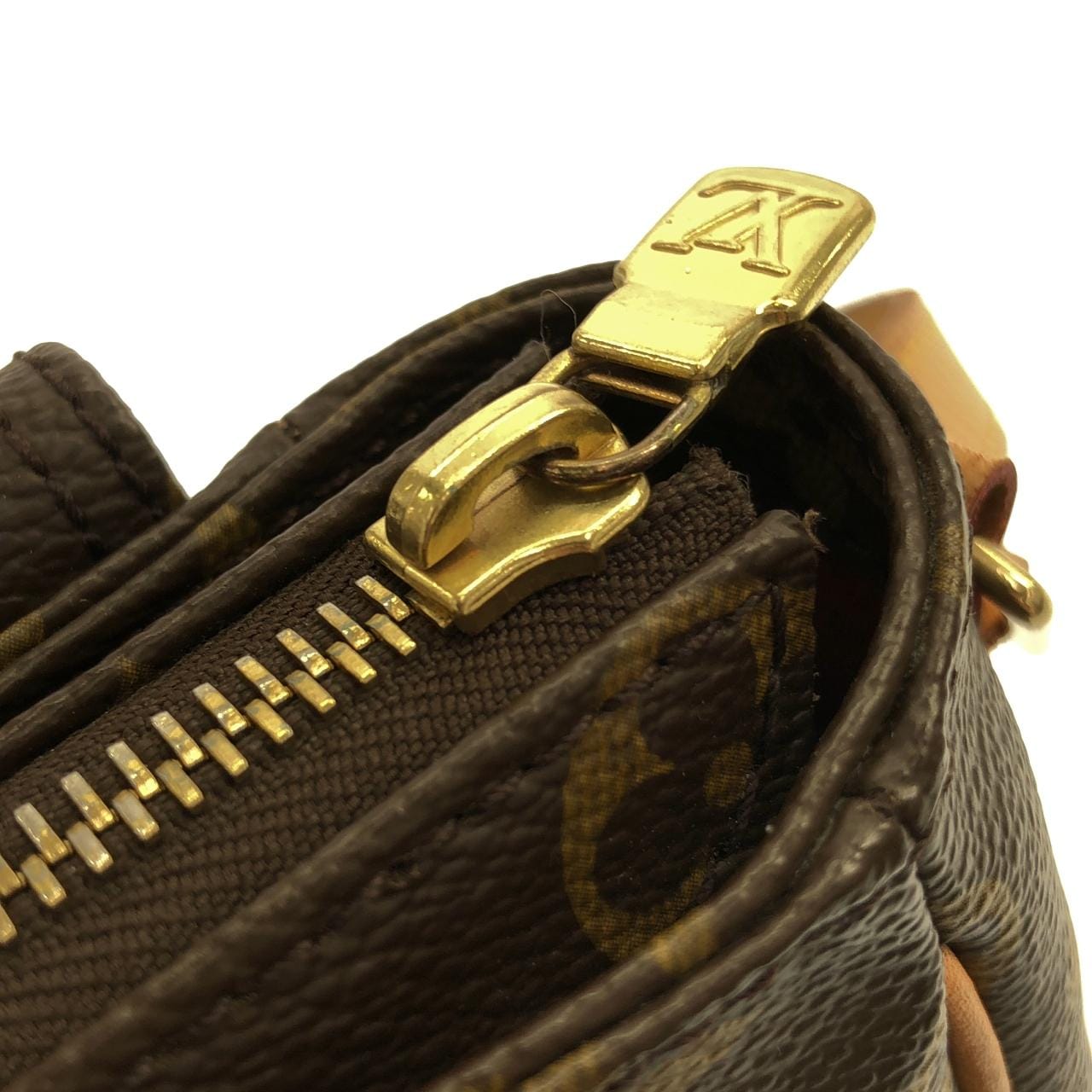 ルイヴィトン モノグラム ヴィバ シテ PM M51165 ショルダーバッグ