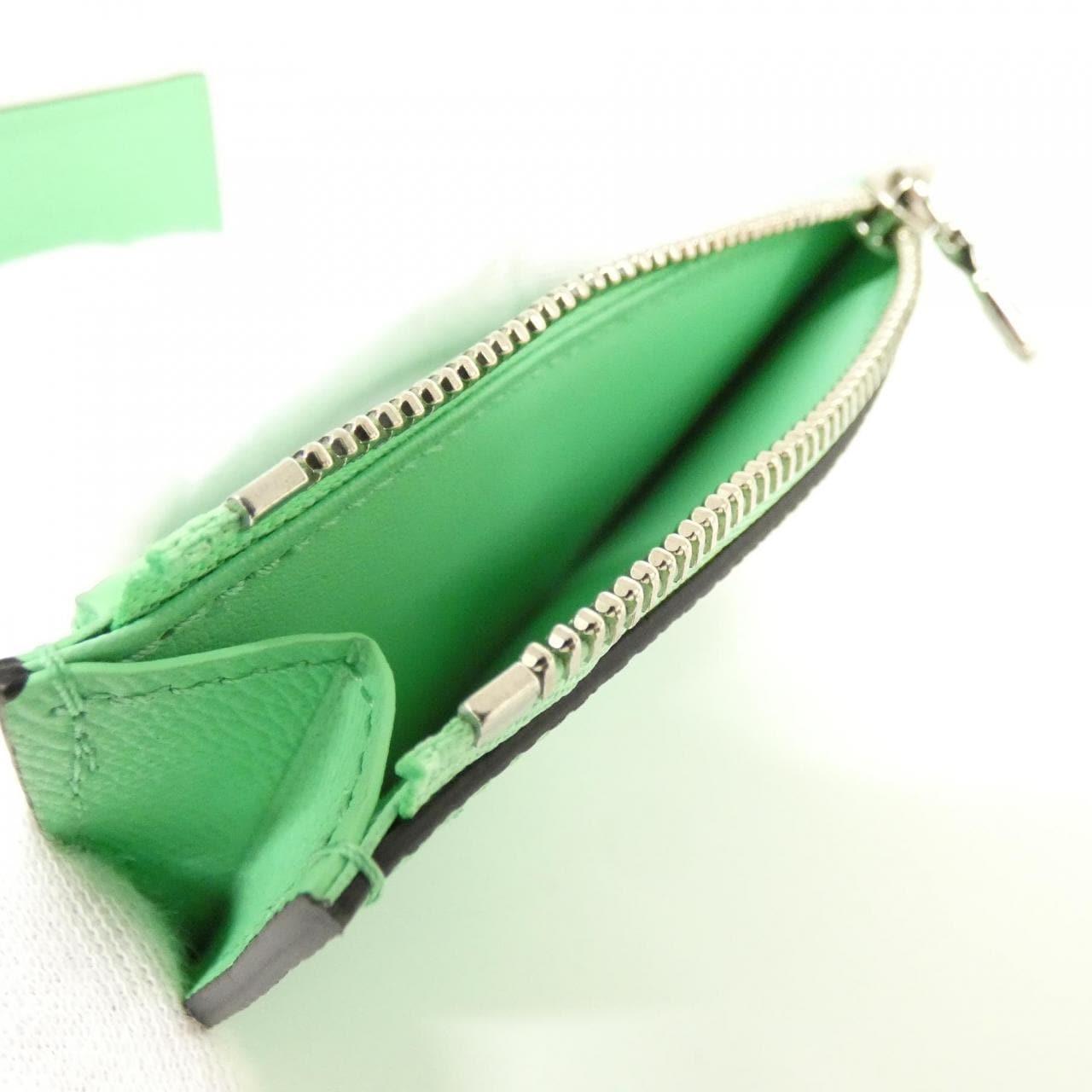 ルイヴィトン タイガラマ ヴィクター ウォレット M28070 財布