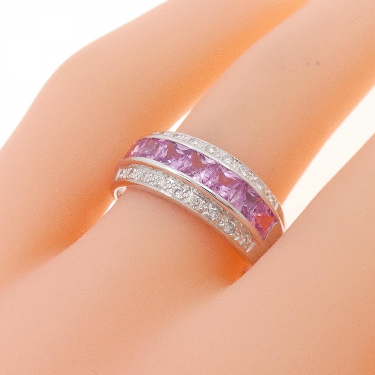 750WG サファイヤ リング 1.25CT
