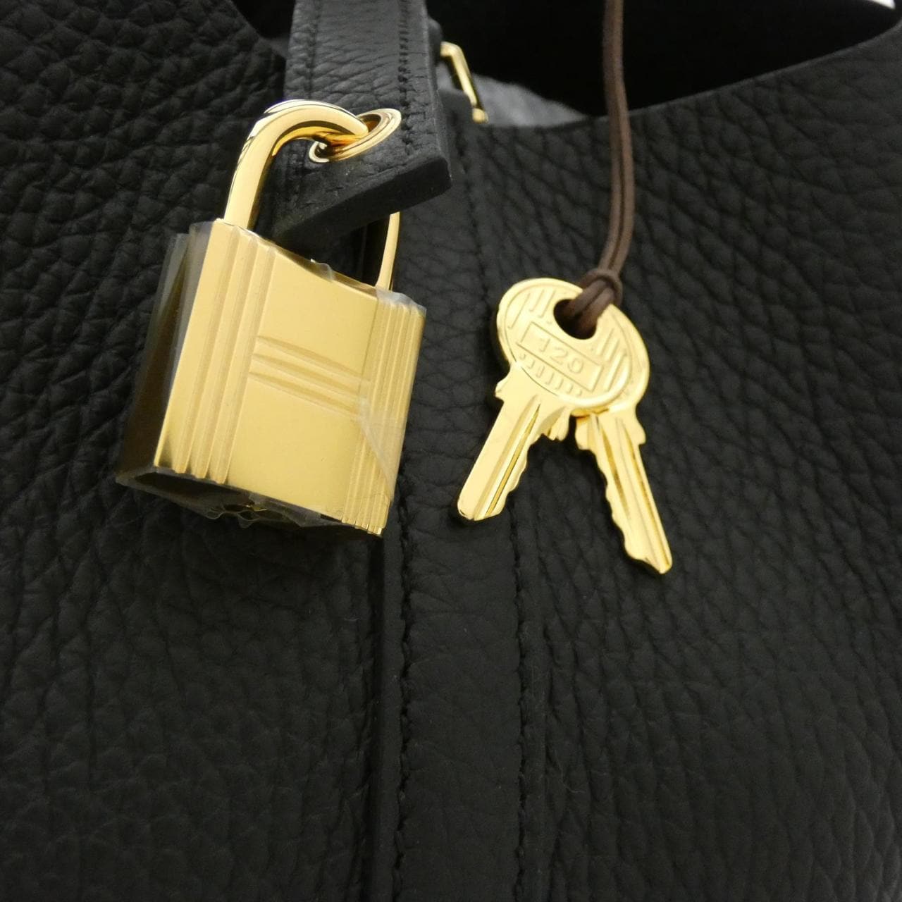 エルメス ピコタン ロック PM 056289CC バッグ