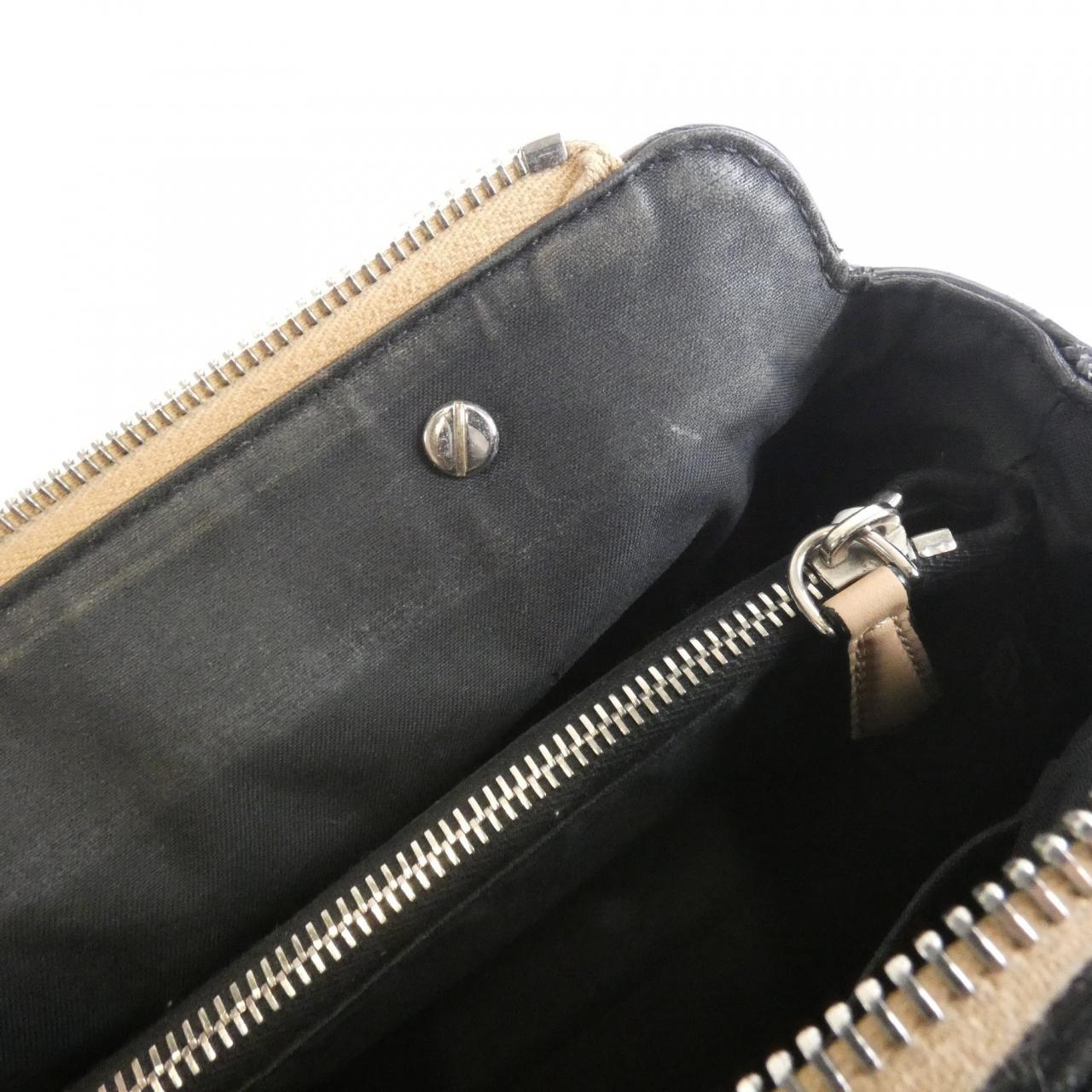 フェンディ バイ ザ ウェイ 8BL124 5QJ バッグ