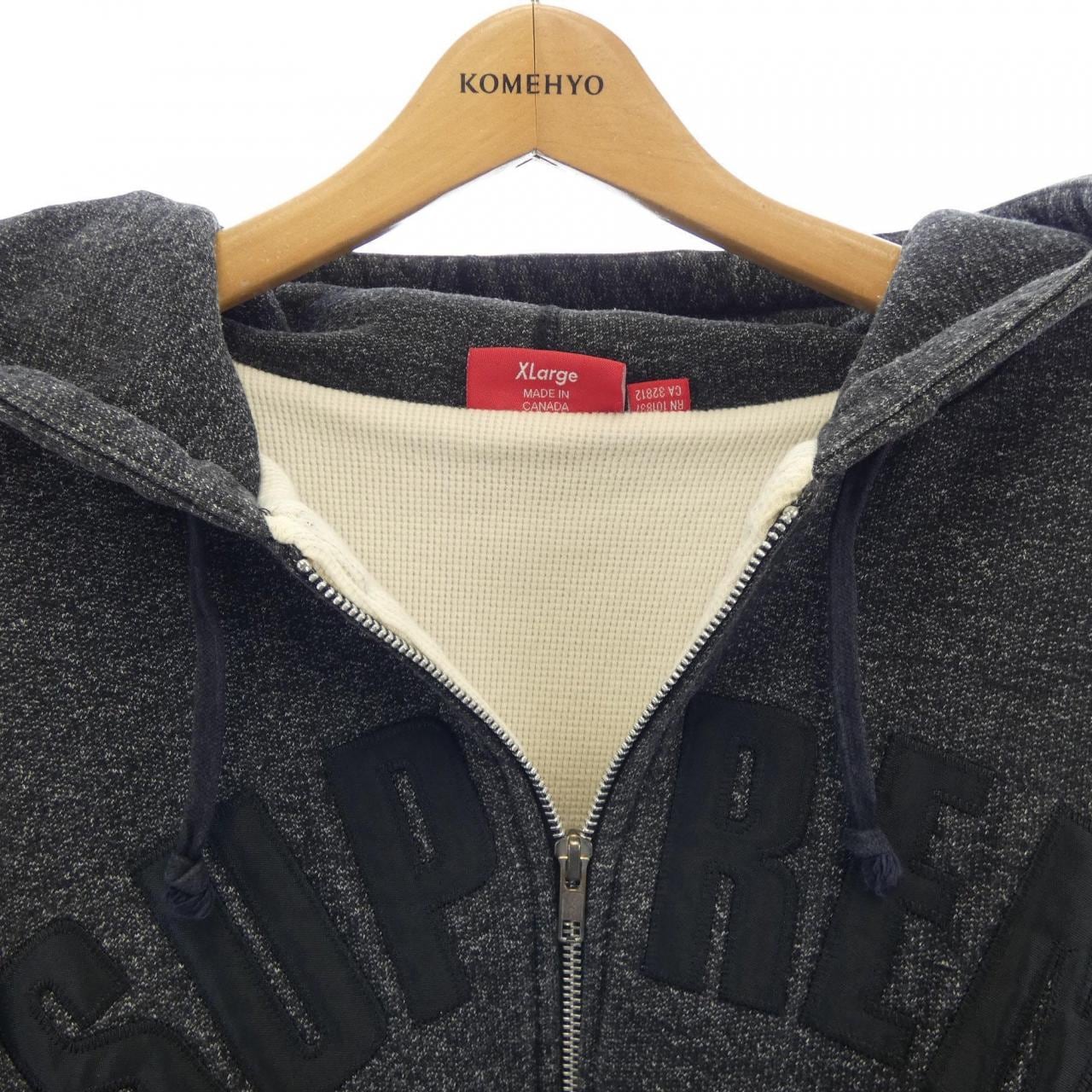 シュプリーム SUPREME パーカー