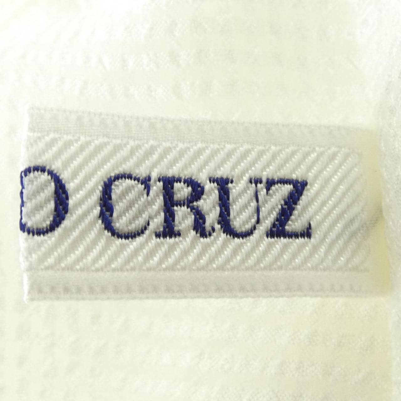 キャラオクルス CARA O CRUZ シャツ