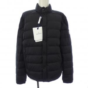【新品】モンクレール MONCLER ダウンジャケット