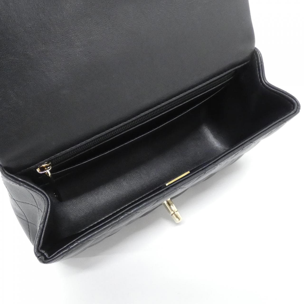 シャネル AS2431 バッグ