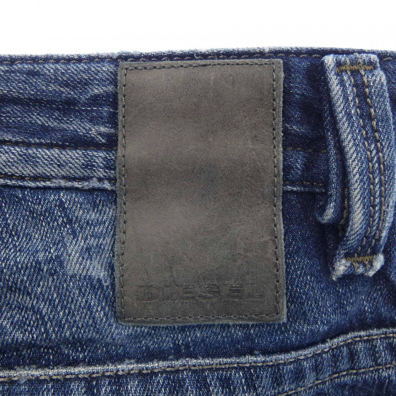 ディーゼル DIESEL ジーンズ