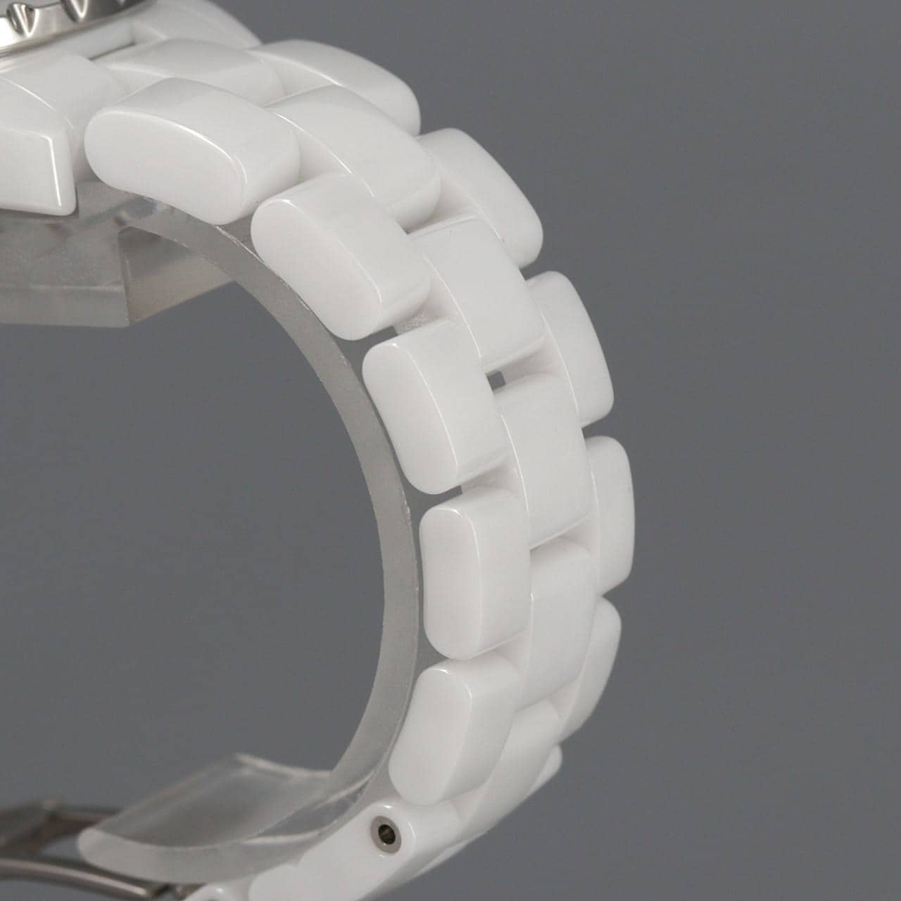 シャネル J12 33mmセラミック･12P･センターパヴェ H2123 セラミック クォーツ