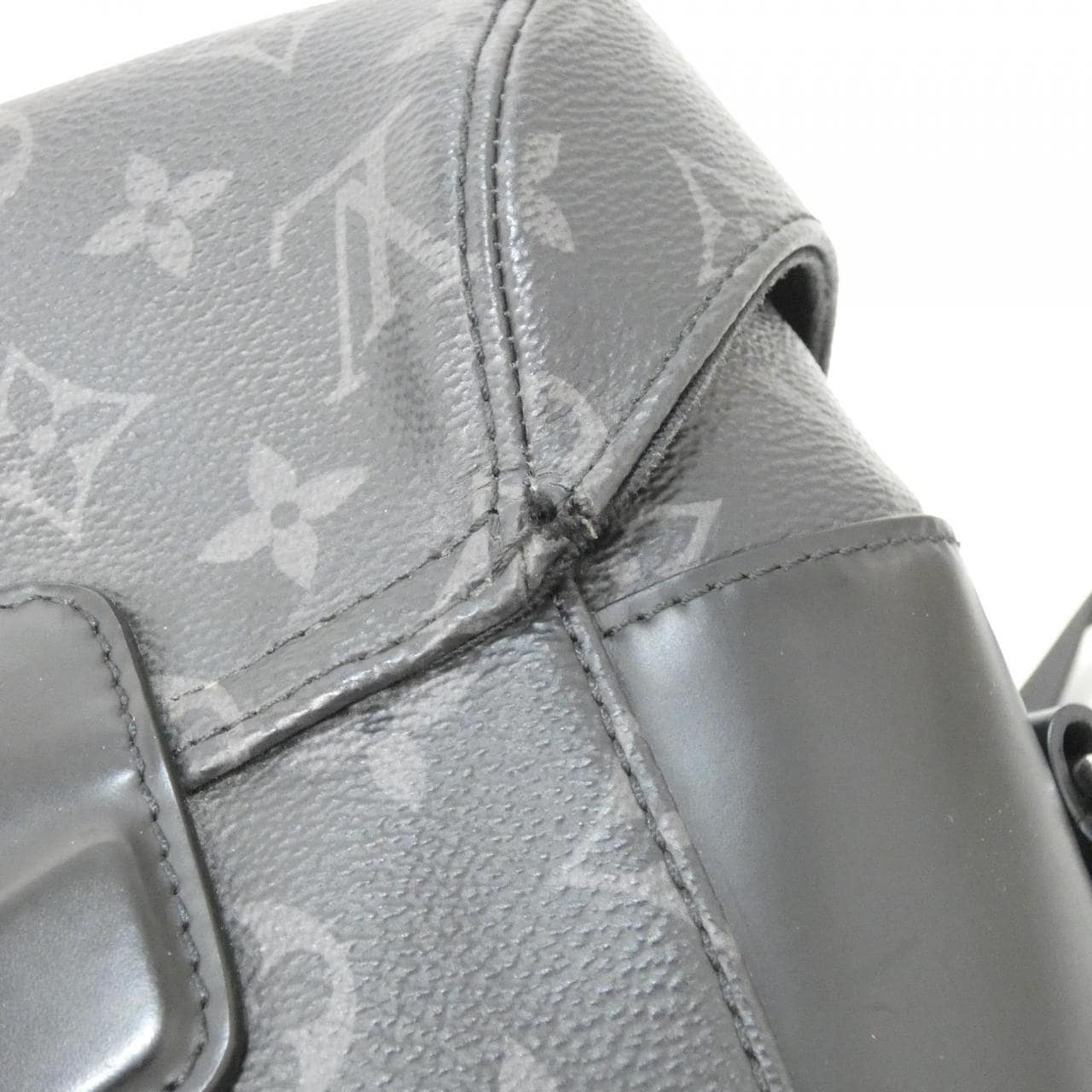 ルイヴィトン モノグラム エクリプス メッセンジャー ヴォワヤージュ MM M40510 ショルダーバッグ