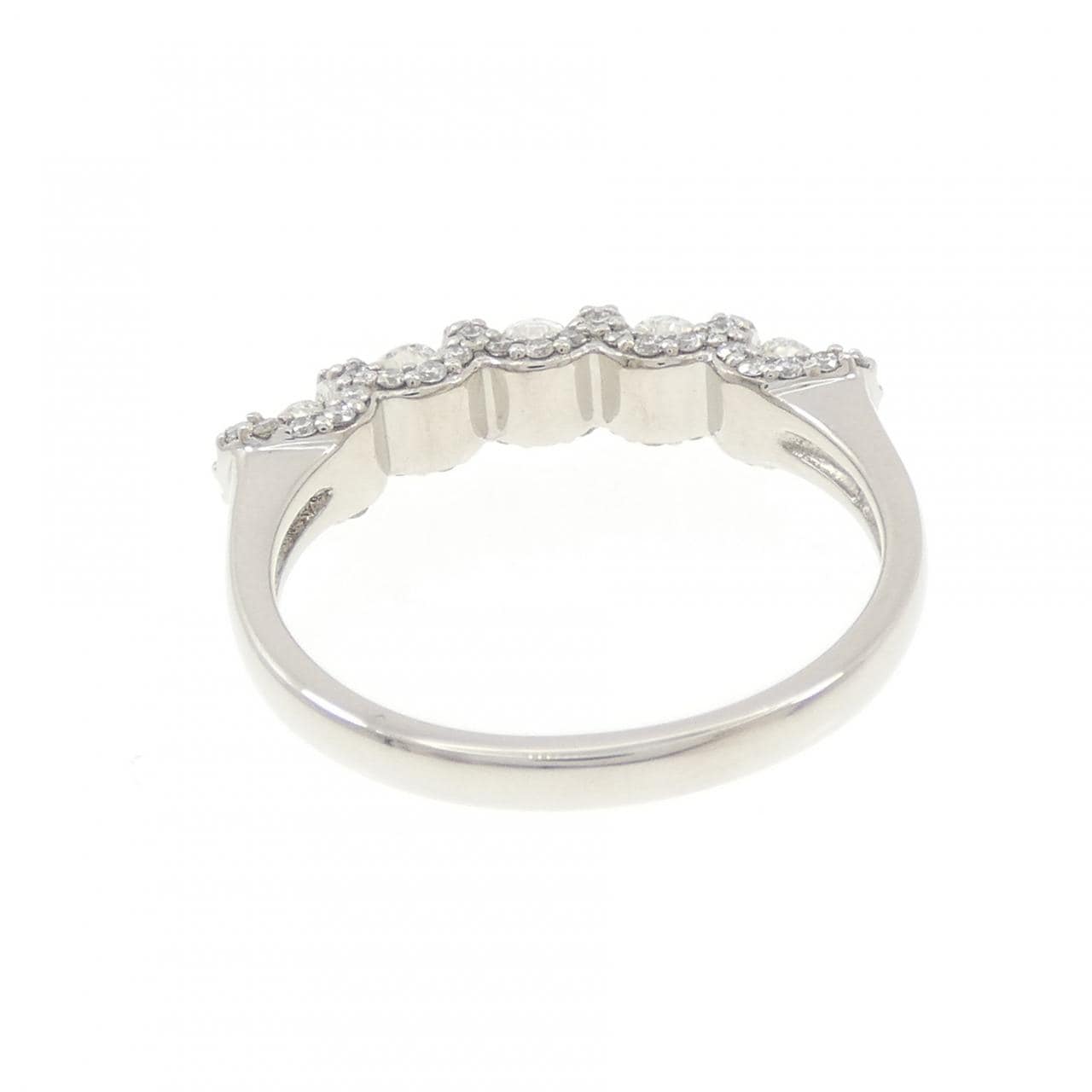 ジーエスティービー リング 0.70CT