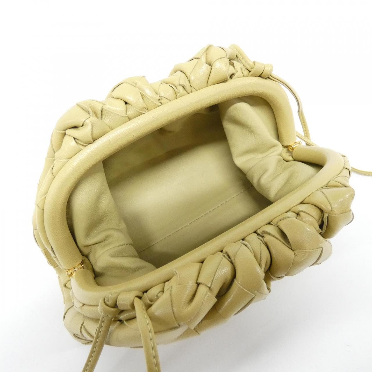 ボッテガヴェネタ 585852 VCPP1 ショルダーバッグ