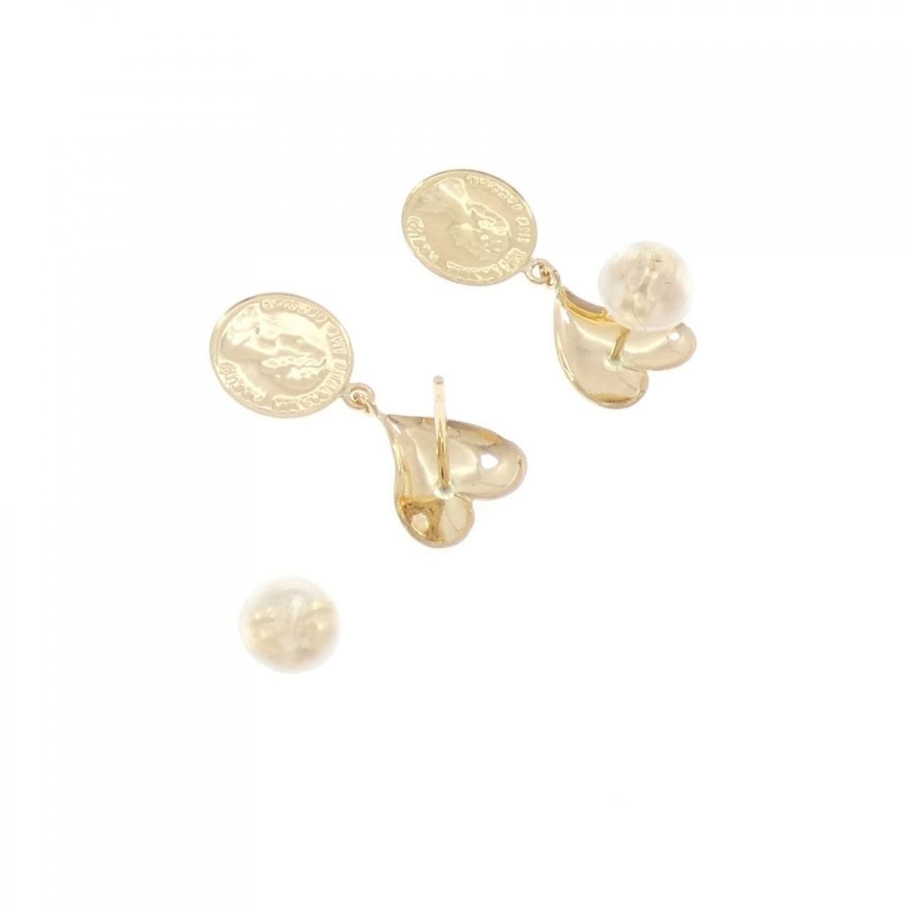 K18YG heart earrings