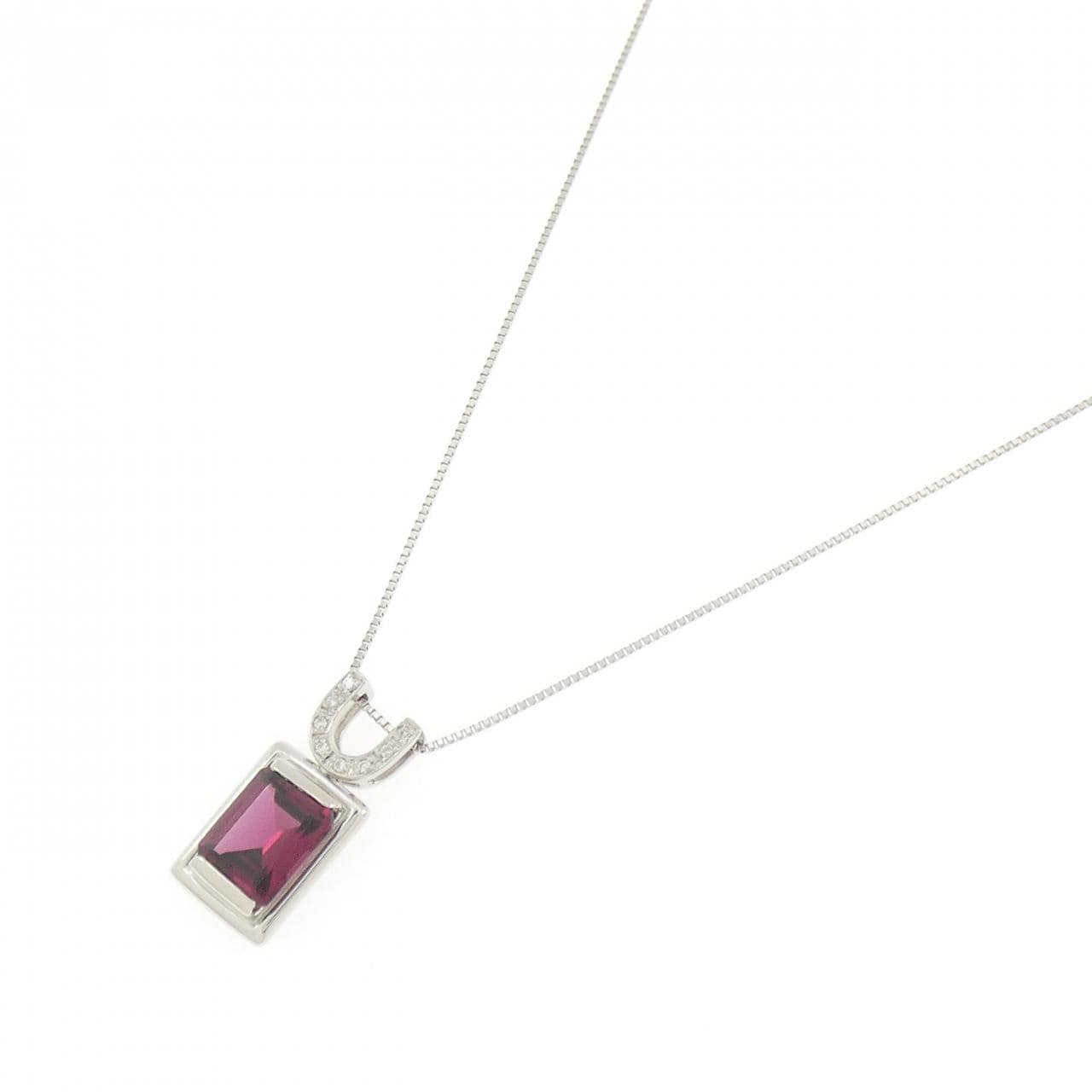 PT900/PT850 ガーネット ネックレス 2.68CT