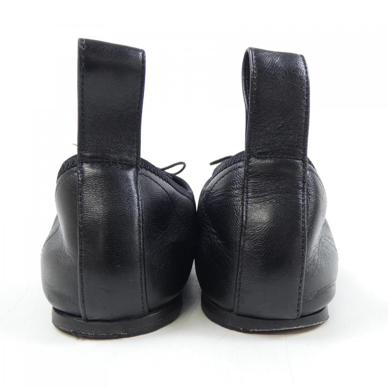 ロエベ LOEWE フラットシューズ