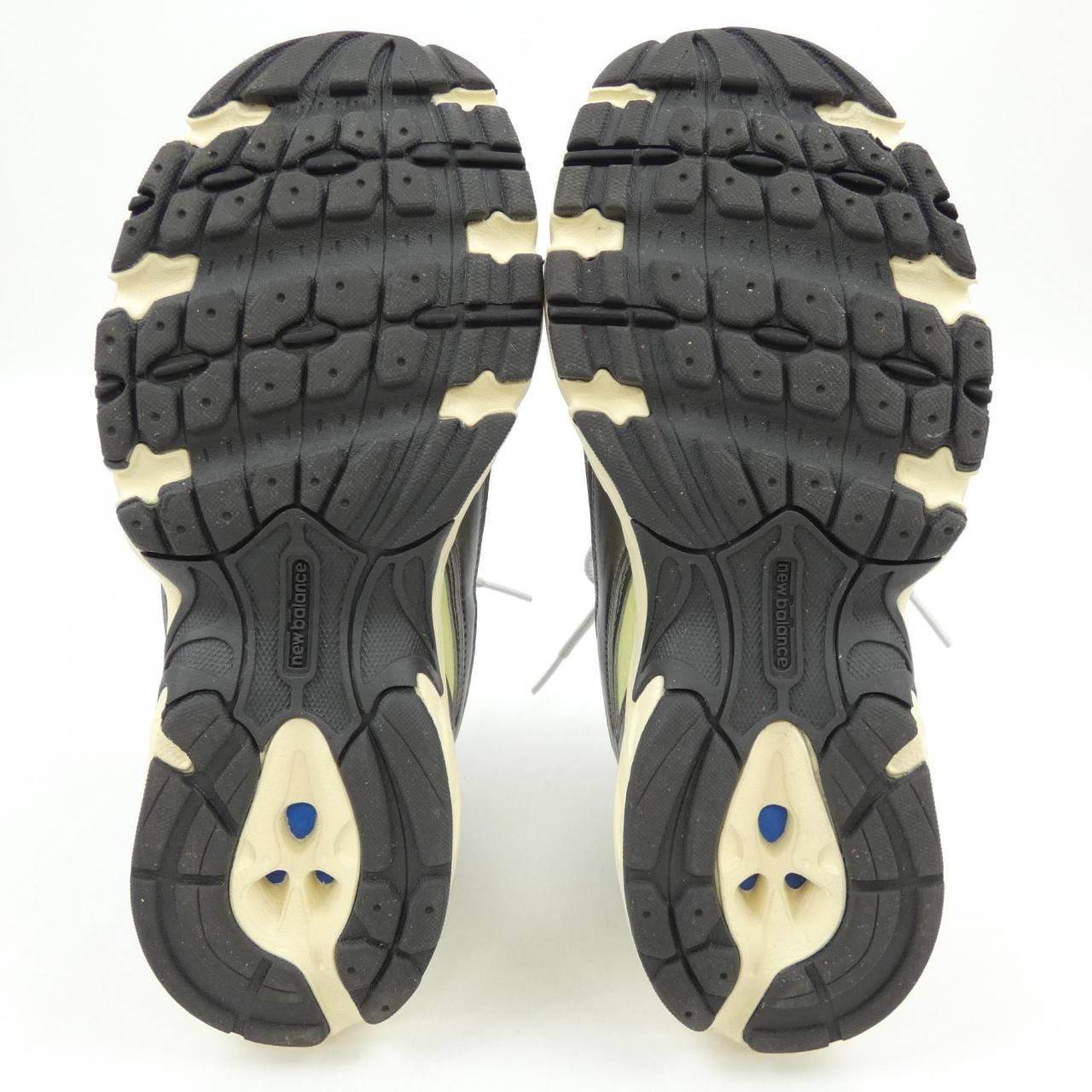 ニューバランス NEW BALANCE スニーカー