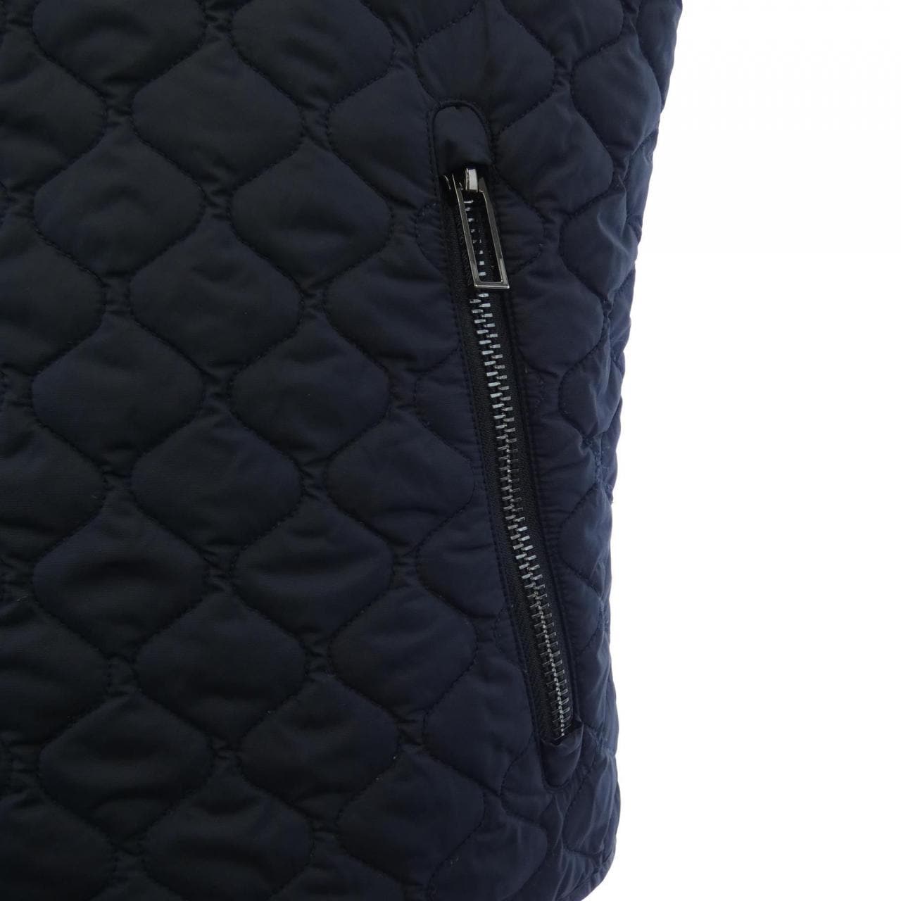 エンポリオアルマーニ EMPORIO ARMANI ベスト