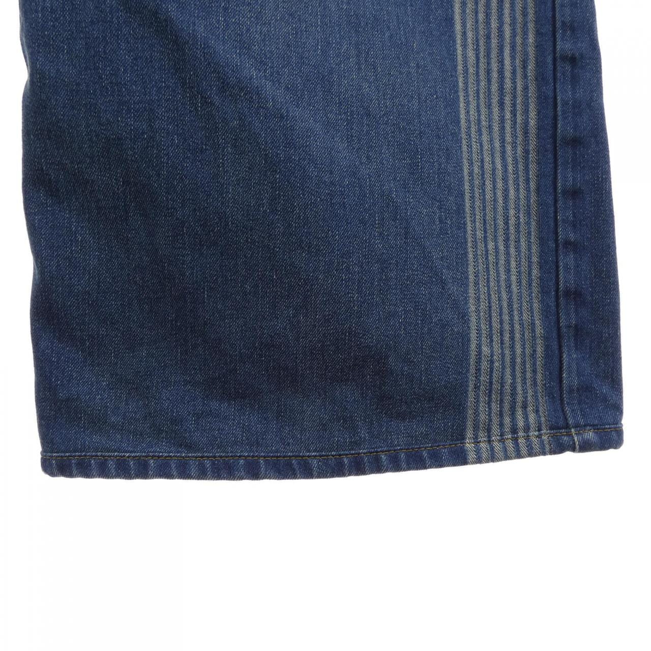 クリスチャンディオール CHRISTIAN DIOR ディオールアルプス DIOR ALPS 522P55A3073 ジーンズ