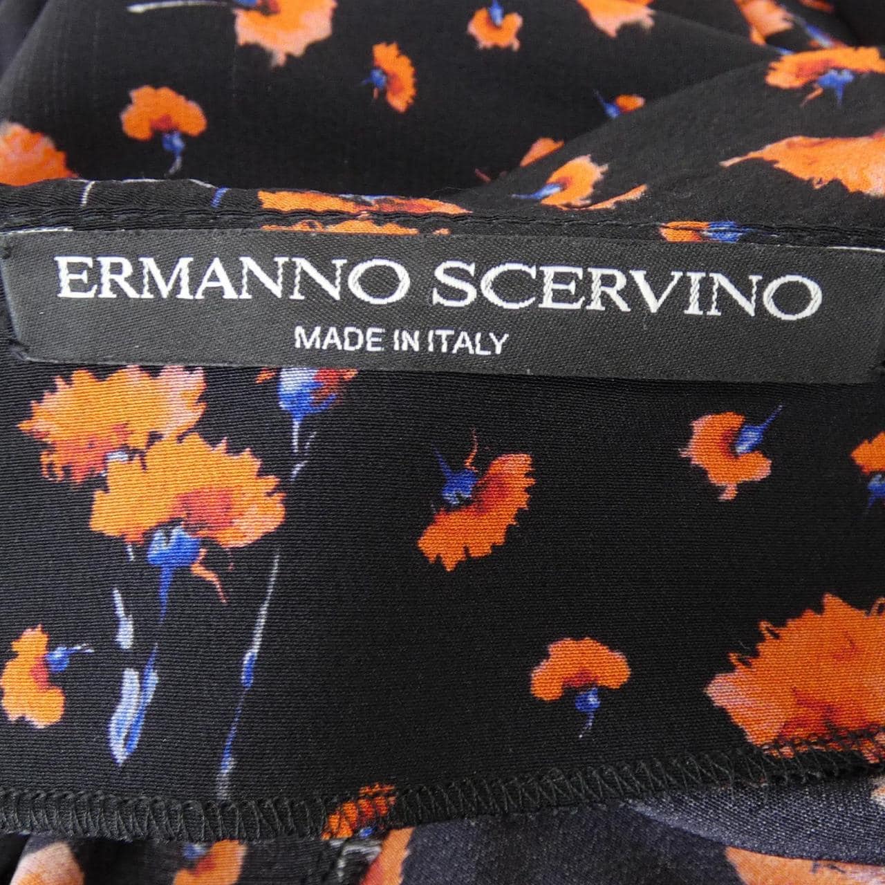 エルマンノシュエルビーノ ERMANNO SCERVINO ワンピース