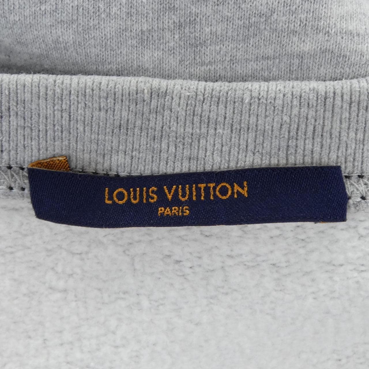 ルイヴィトン LOUIS VUITTON PEACE AND LOVE HFY61WGVR スウェット