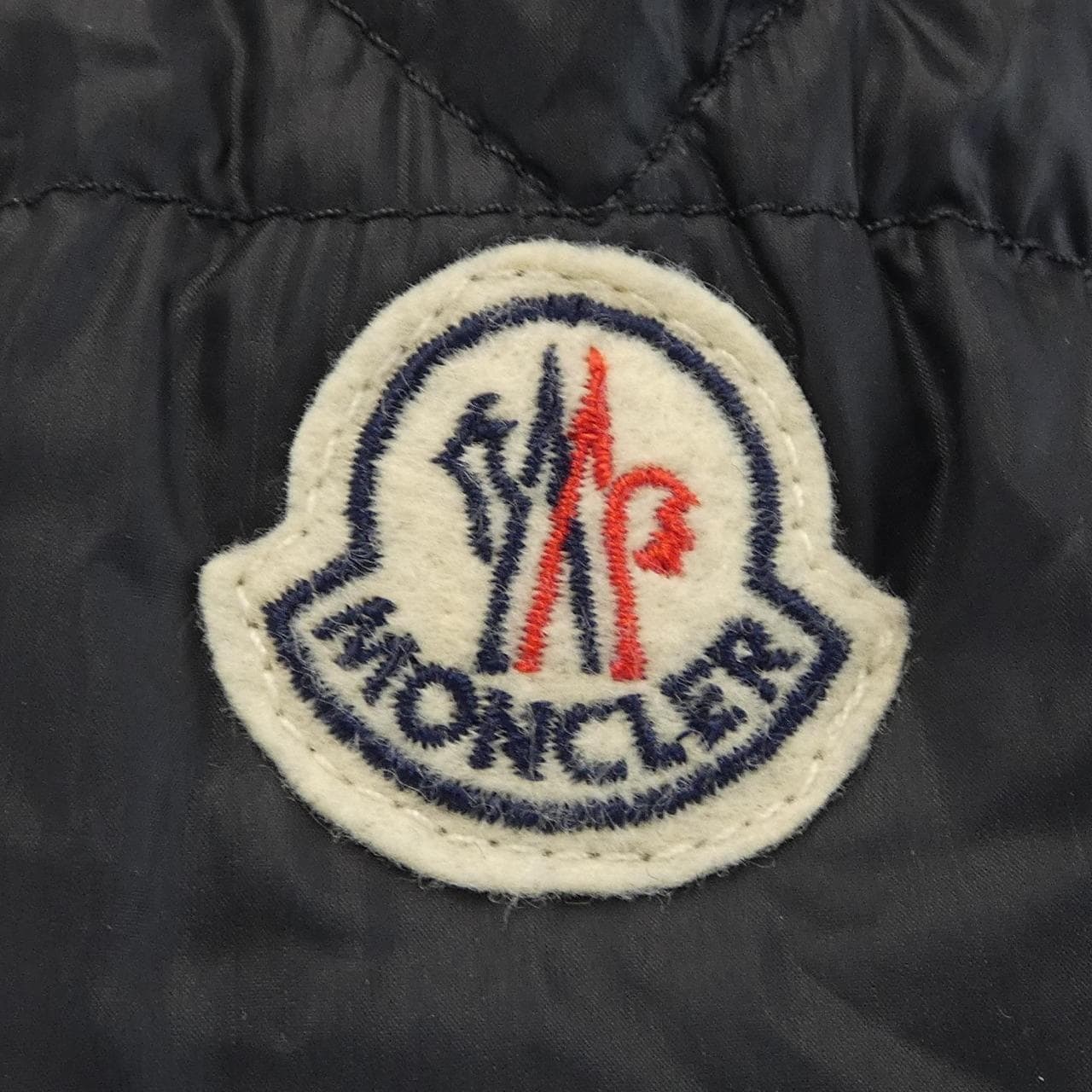 モンクレール MONCLER KORUM ダウンジャケット