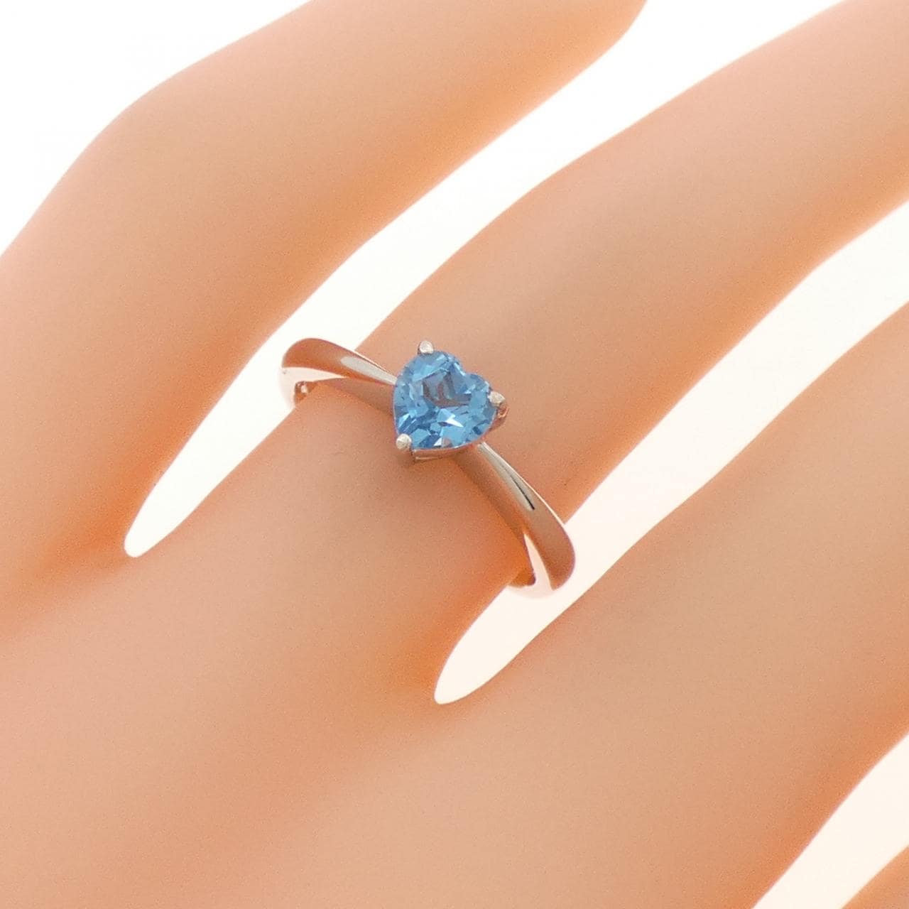 PT900 ハート ブルートパーズ リング 0.52CT