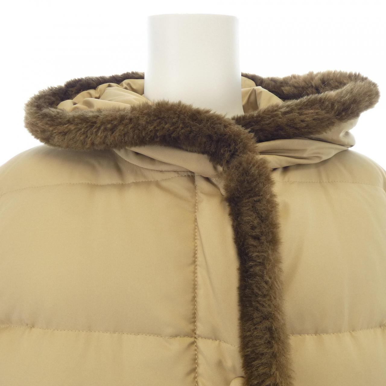 インゲボルグ INGEBORG ダウンジャケット