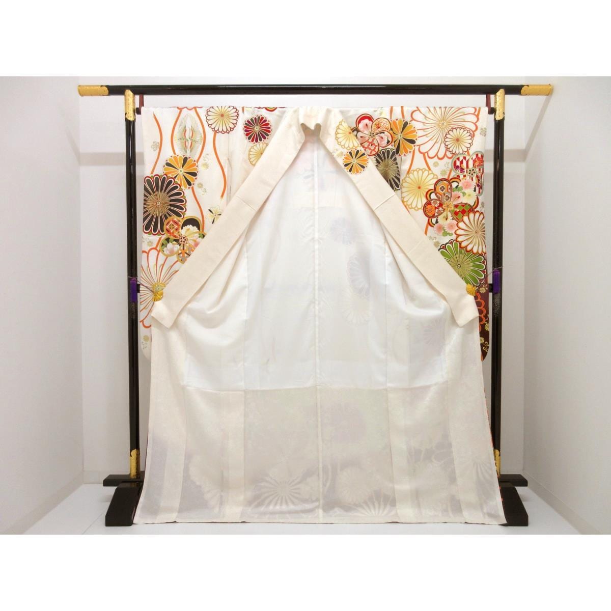 振袖　友禅金彩加工　刺繍入りボカシ染