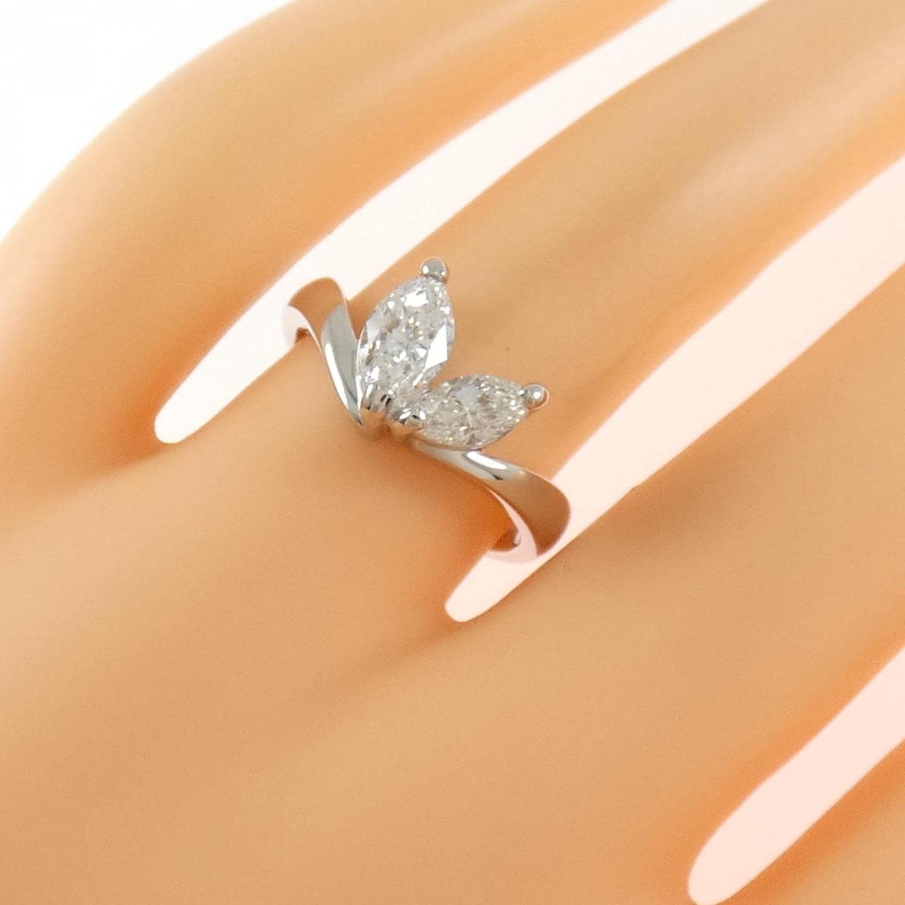 PT900 ダイヤモンド リング 0.91CT