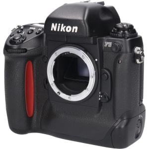 Ｆ５　ＢＯＤＹ