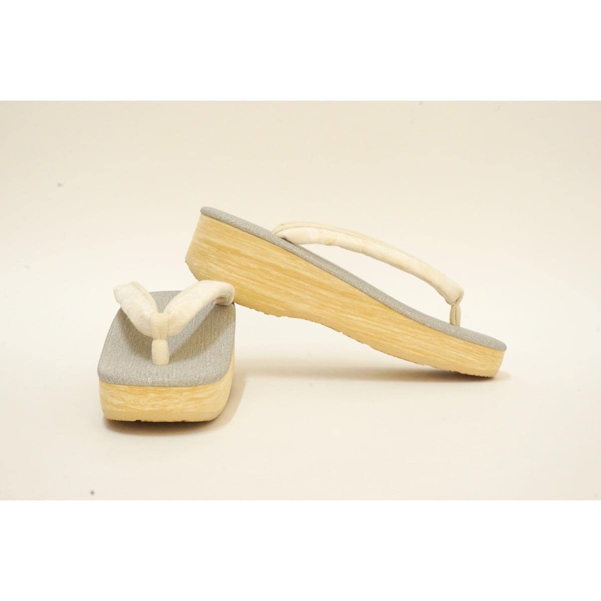 【新品】女草履　Ｌサイズ【カレンブロッソ】