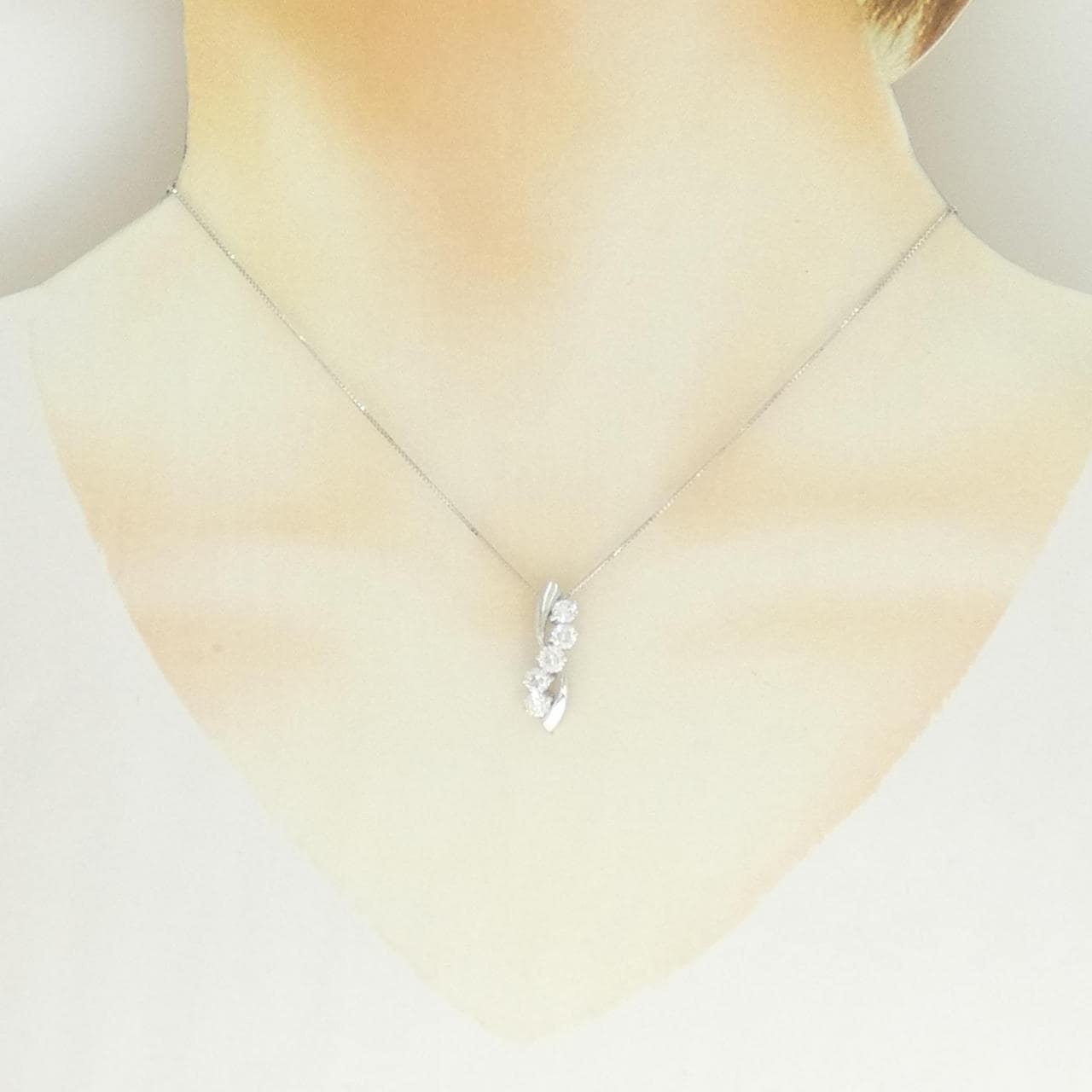 K18WG ダイヤモンド ネックレス 1.00CT