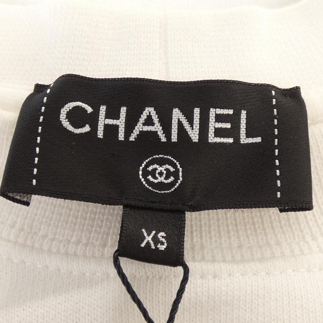 シャネル CHANEL LOOK39 P63298K48933 20P スウェット