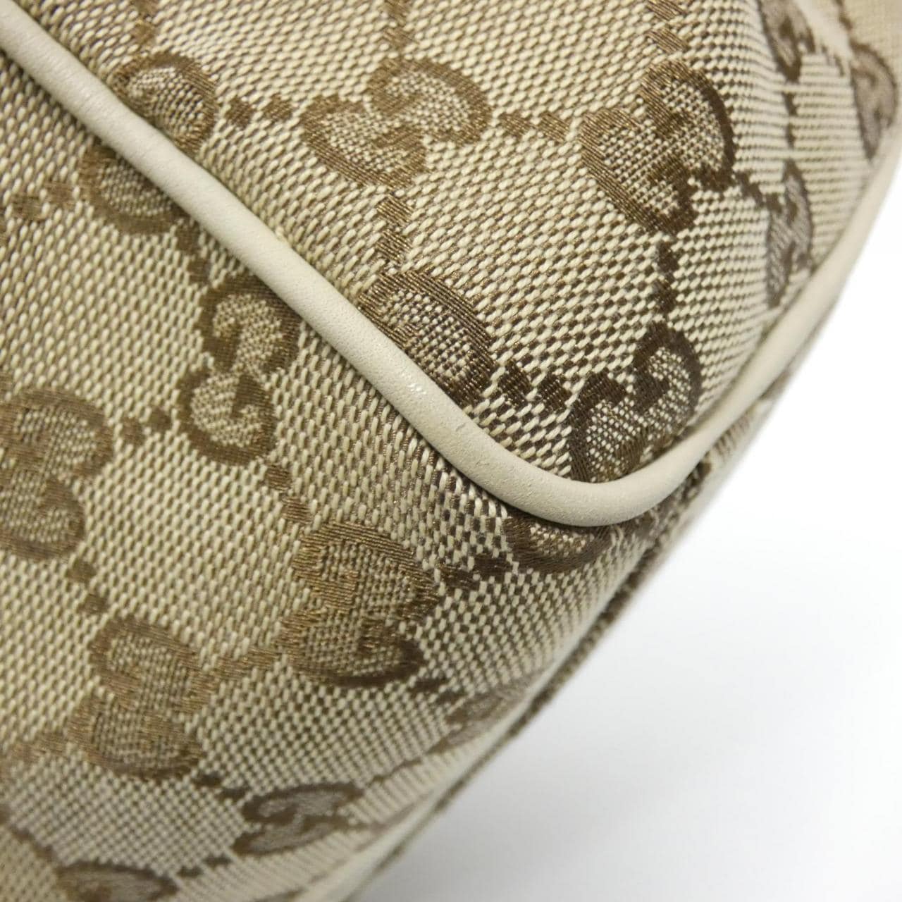 グッチ スーキー 211944 FAFXG バッグ