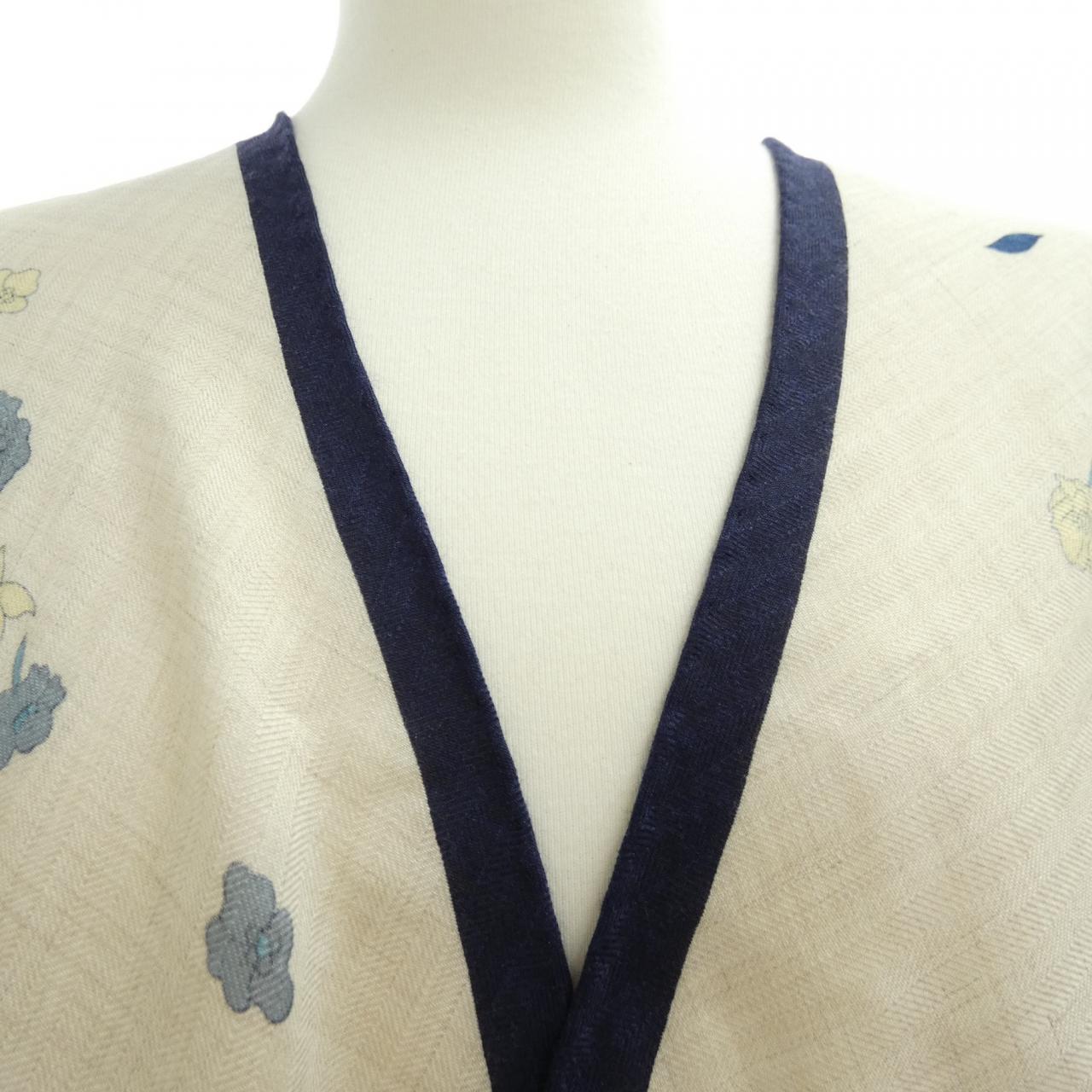 エルメス HERMES ROBE LEGERE H363936S ジャイアントトライアングル ショール