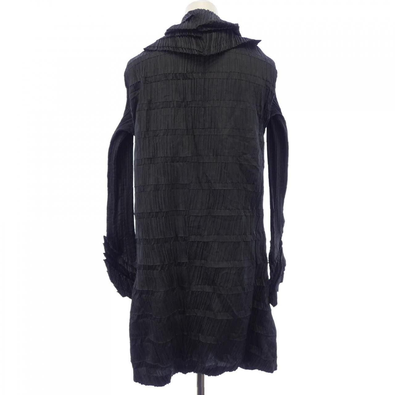 イッセイミヤケ ISSEY MIYAKE IM04FD924 シャツ