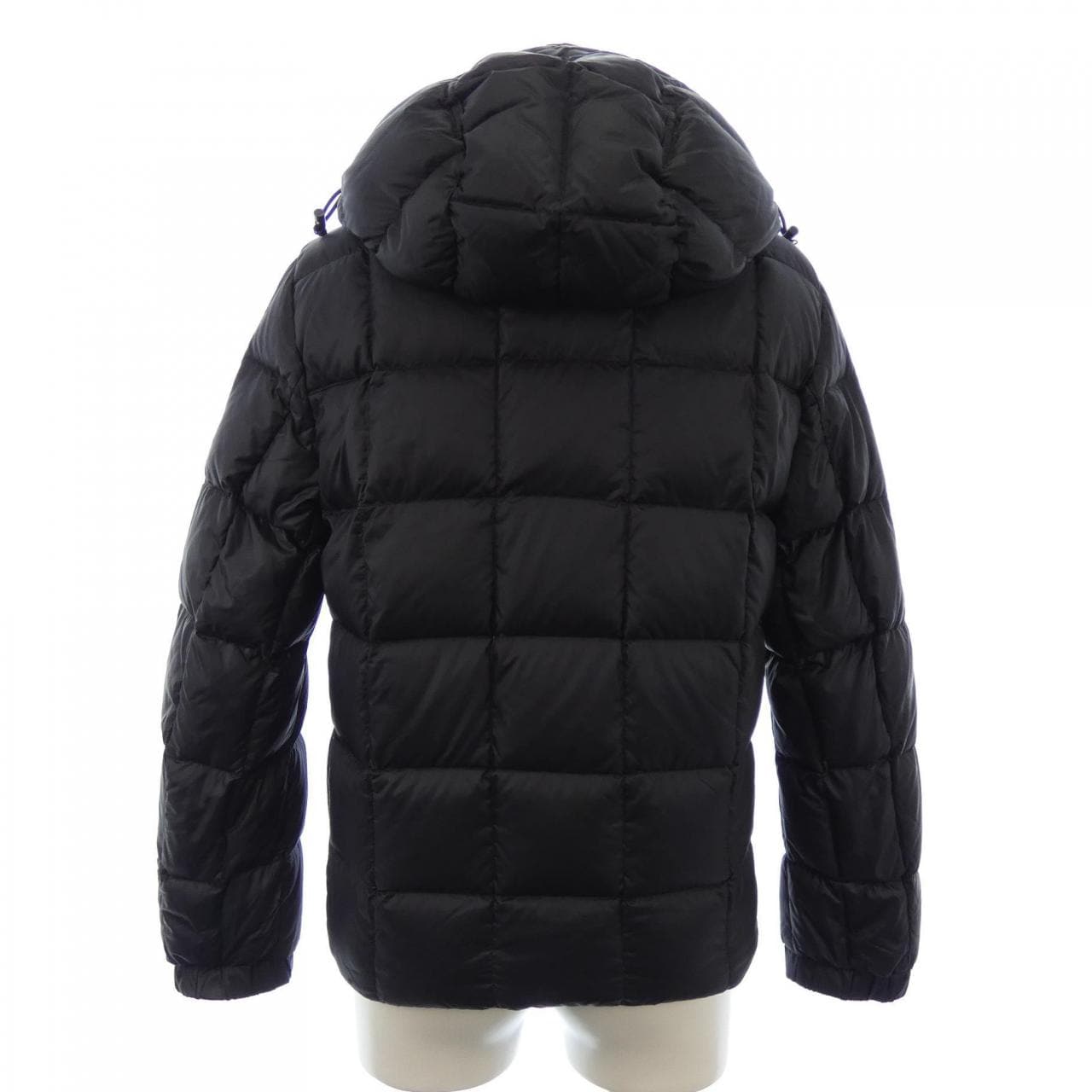 モンクレール MONCLER ダウンジャケット