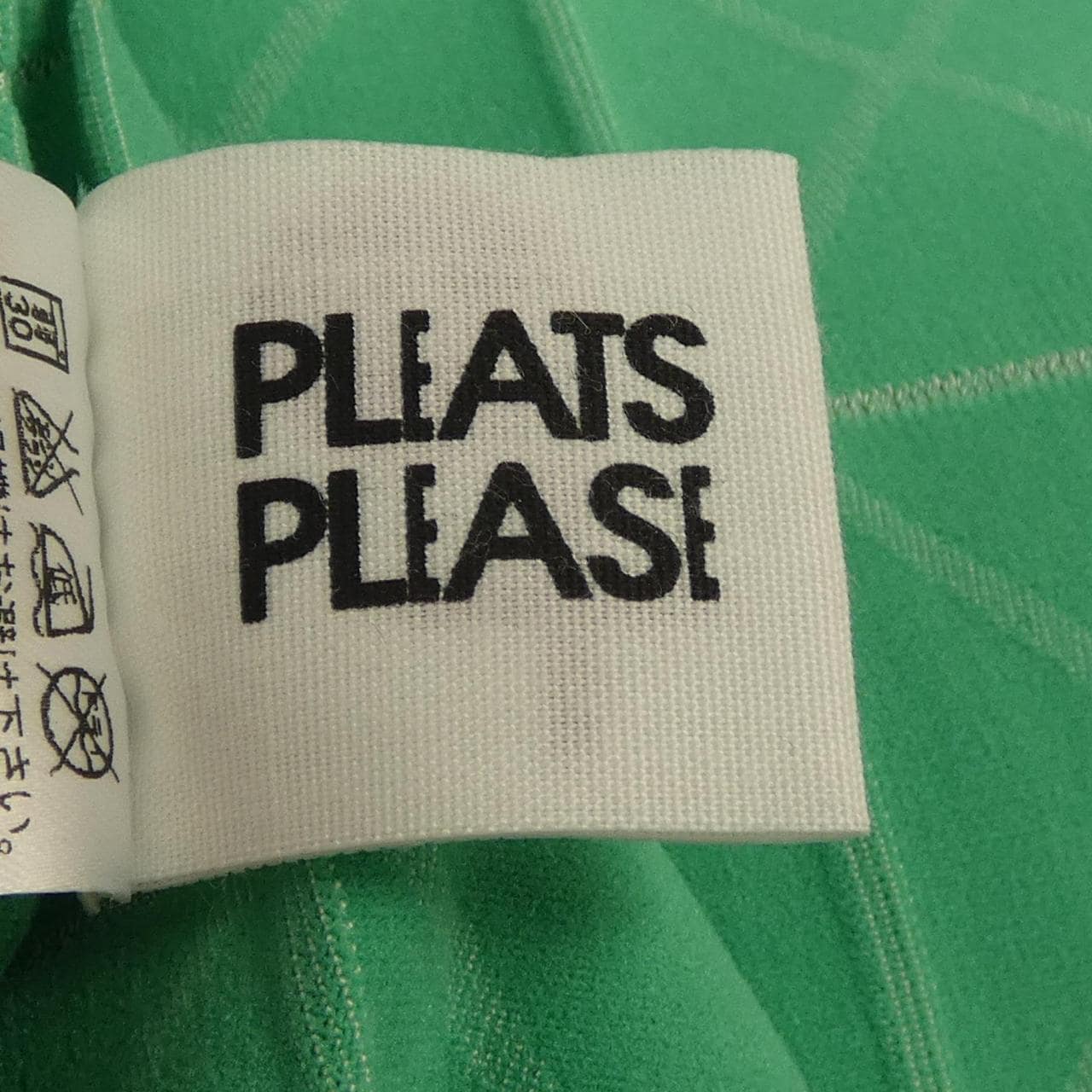 プリーツプリーズ PLEATS PLEASE PP72LK911 トップス