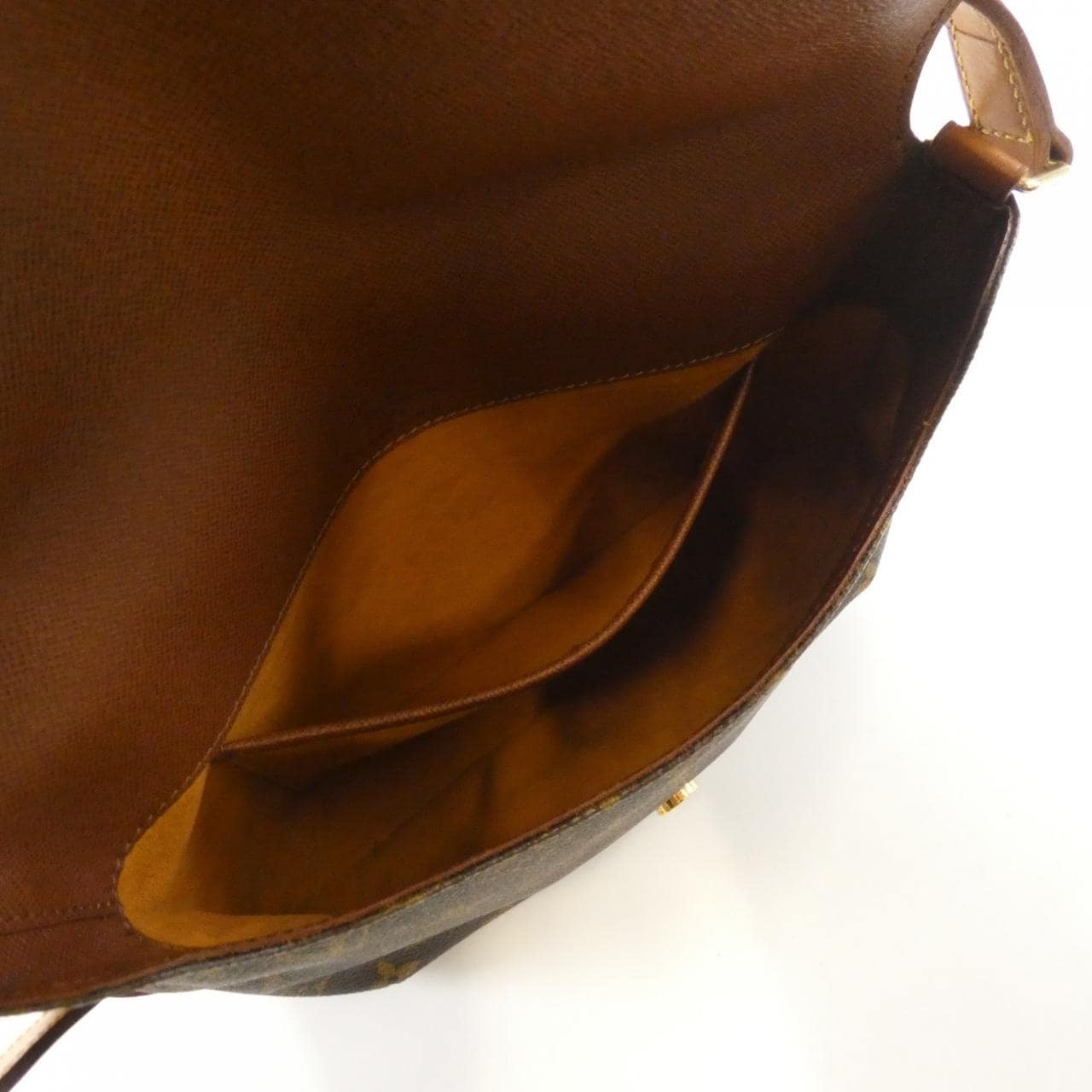 ルイヴィトン モノグラム ミュゼット タンゴ M51257 ショルダーバッグ