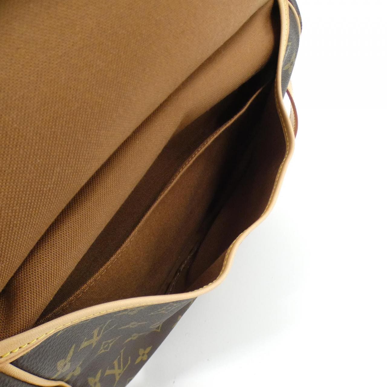 [vintage] LOUIS VUITTON Monogram Saumur 30cm M42256 Shoulder Bag