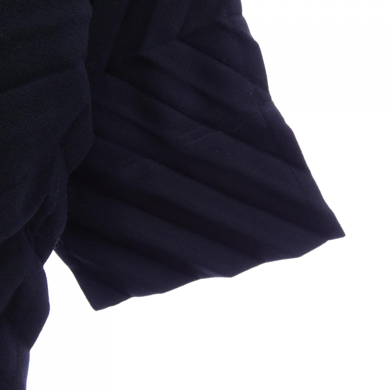ミーイッセイミヤケ me ISSEY MIYAKE MI93FO651 シャツ