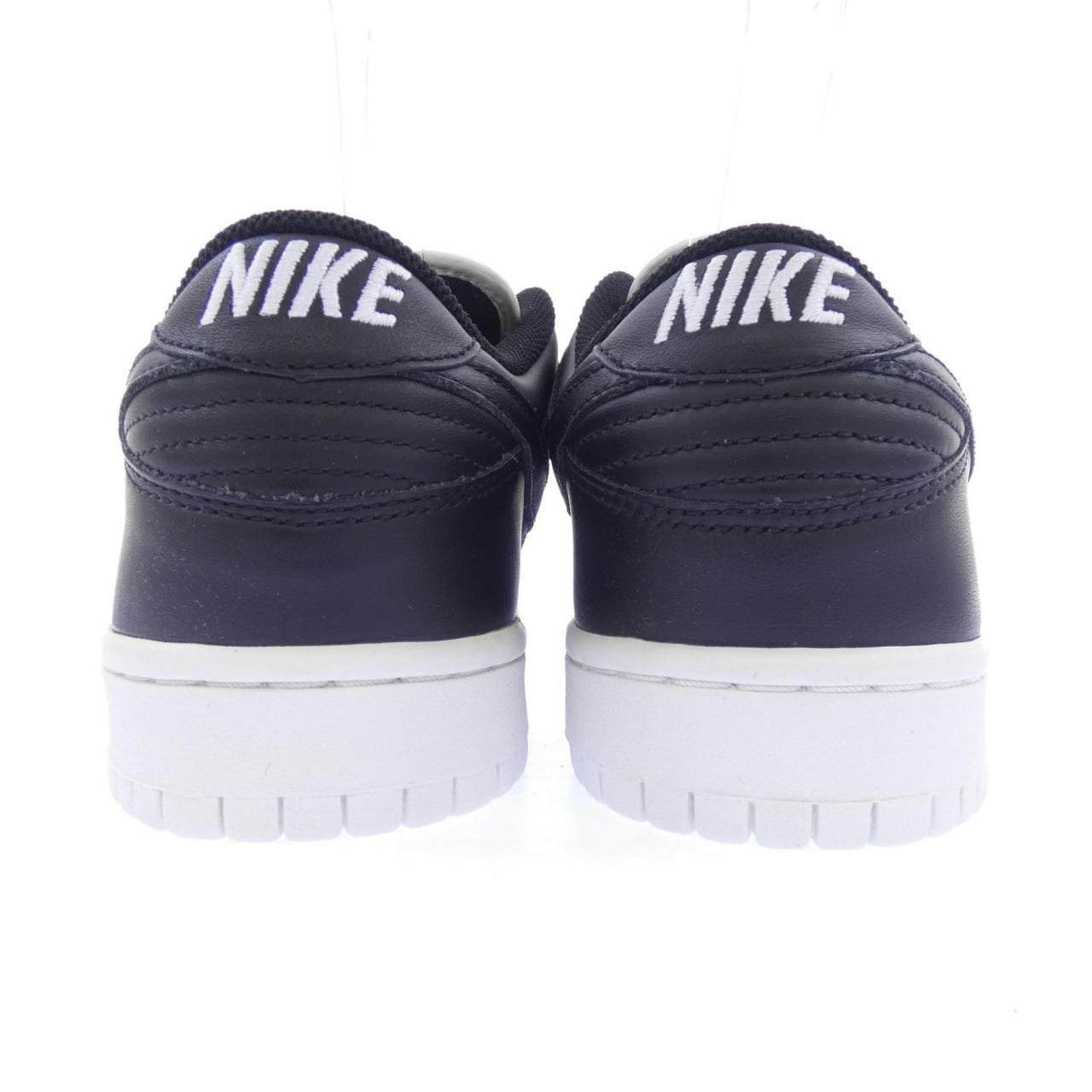 ナイキ NIKE 309236-101 スニーカー