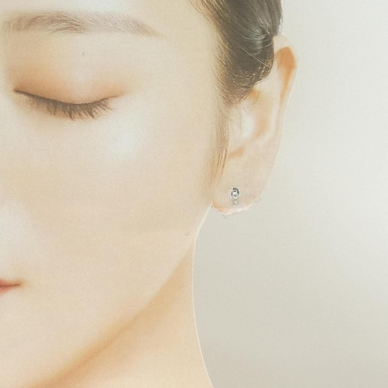 PT900鑽石耳環0.06克拉