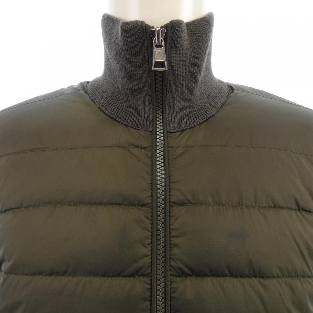 モンクレール MONCLER 20919B50700 ダウンジャケット