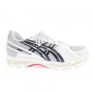 アシックス ASICS 1203B001 スニーカー