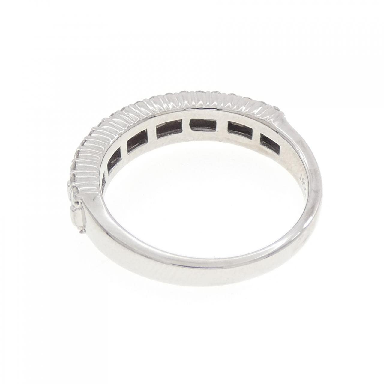 ポンテヴェキオ ダイヤモンド リング 0.67CT