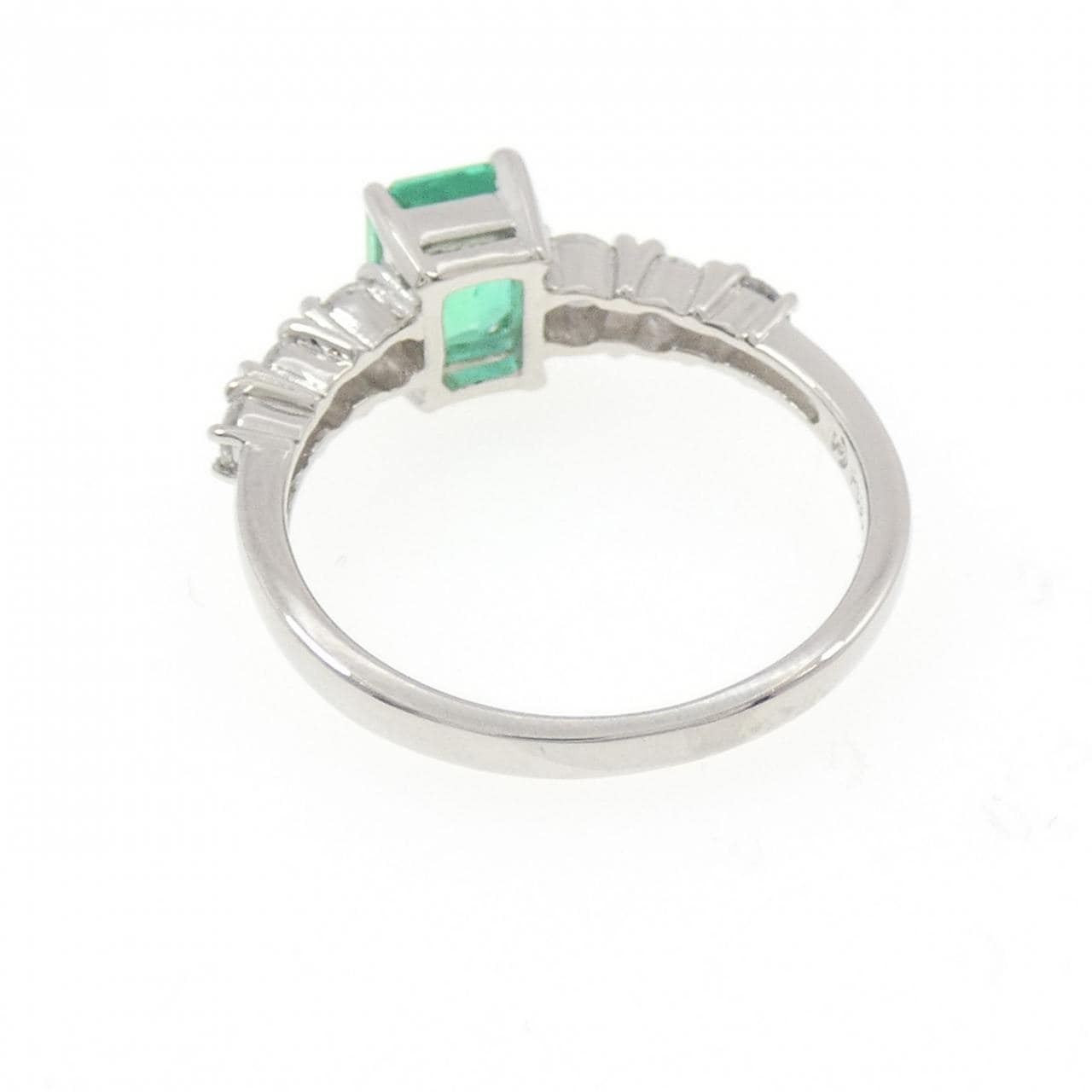 タサキ エメラルド リング 0.90CT