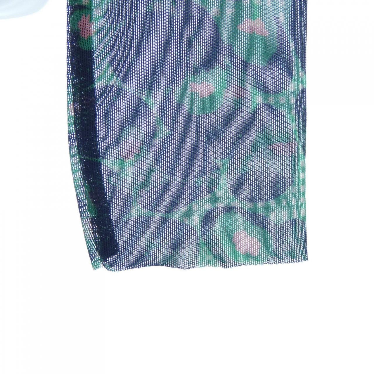 ヘンリックヴィブスコフ HENRIK VIBSKOV トップス