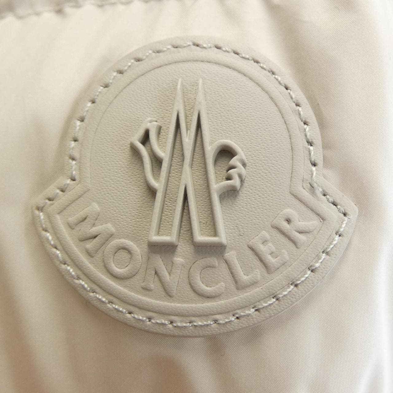 モンクレール MONCLER ARNEB ダウンジャケット