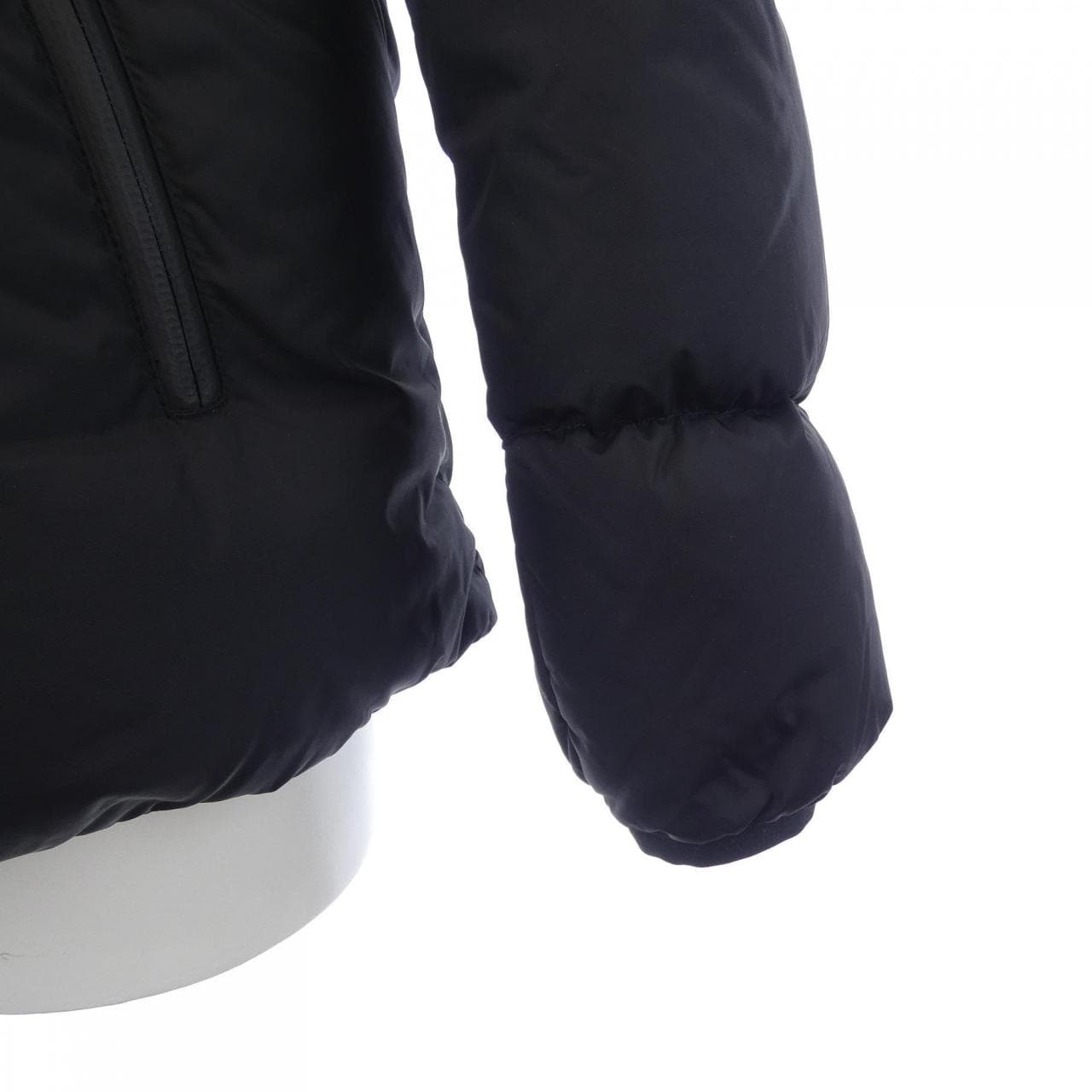 モンクレール MONCLER MONTCLA ダウンジャケット